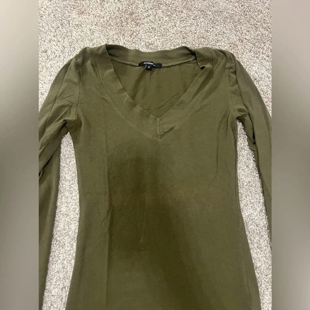 Green Woman’s Shirt - Picture 2 of 3